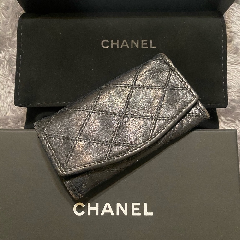RARE CHANEL 6 key holder - Picture 1 of 15